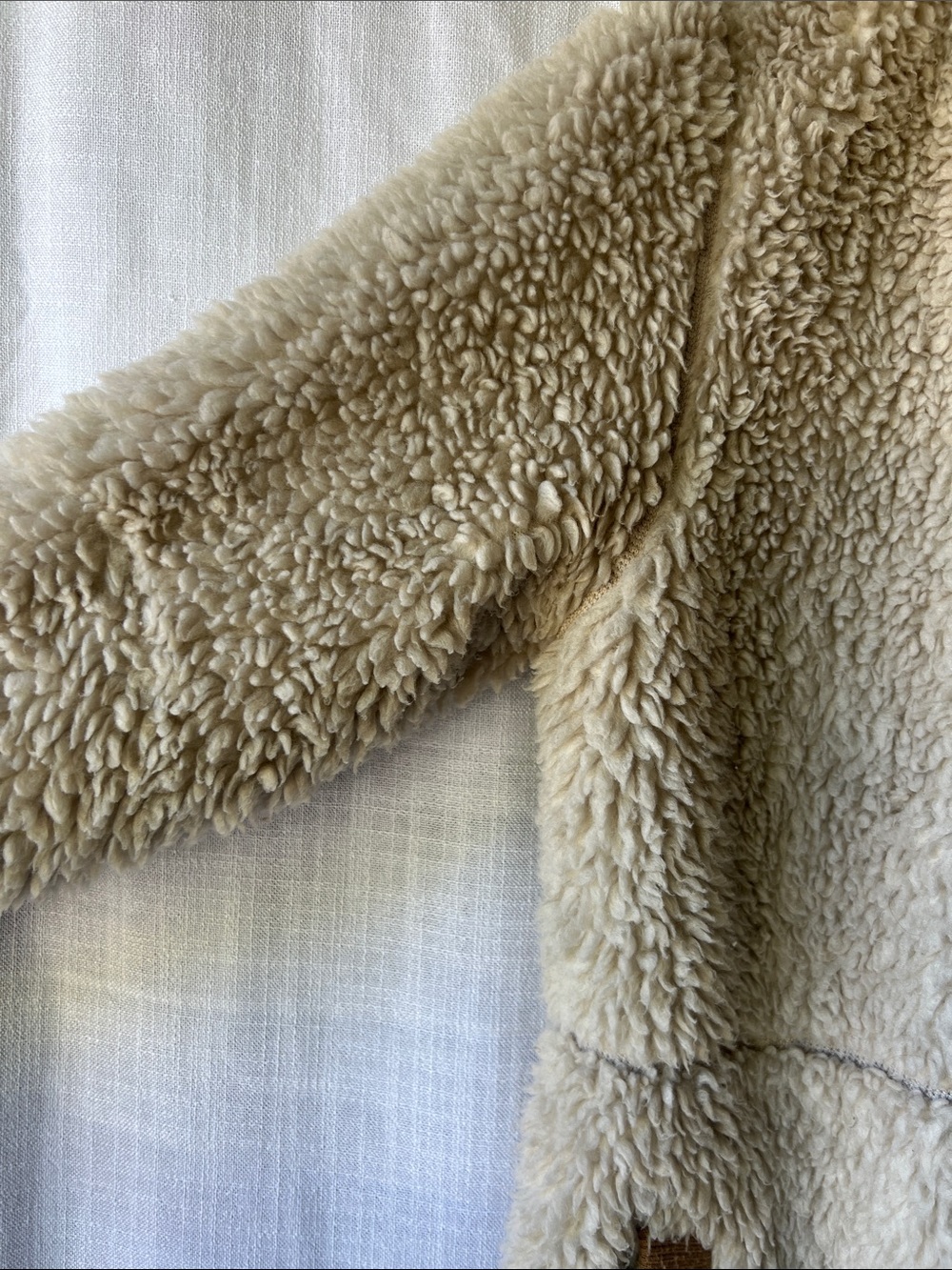 Patagonia Cream Sherpa Fleece Hooded Jacket - Picture 3 of 4